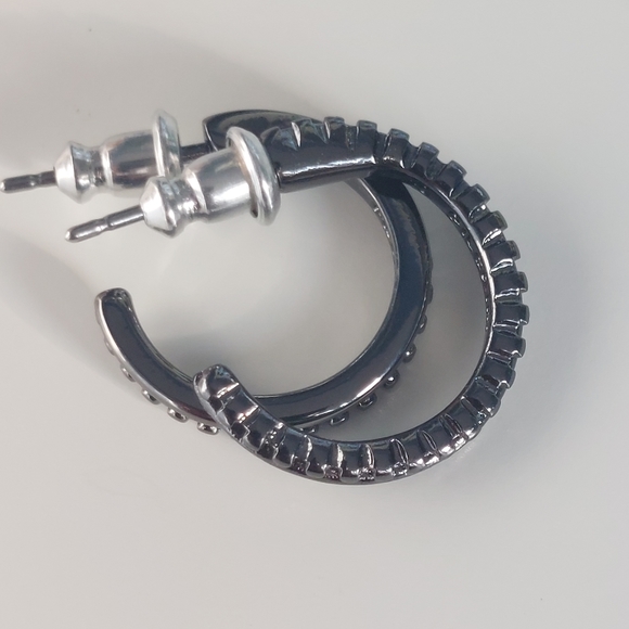 Pilgrim S18 Hematite earnings - Picture 9 of 10
